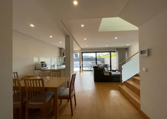 Casa Das Branquinhas - Ferias No Minho Com Piscina!